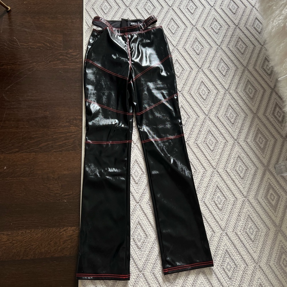 I am Gia Paris pant never worn size medium